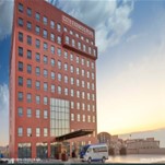 Fachada_del hotel_City_Express_“Plus”_by_Marriott_San_Luis_Potosi